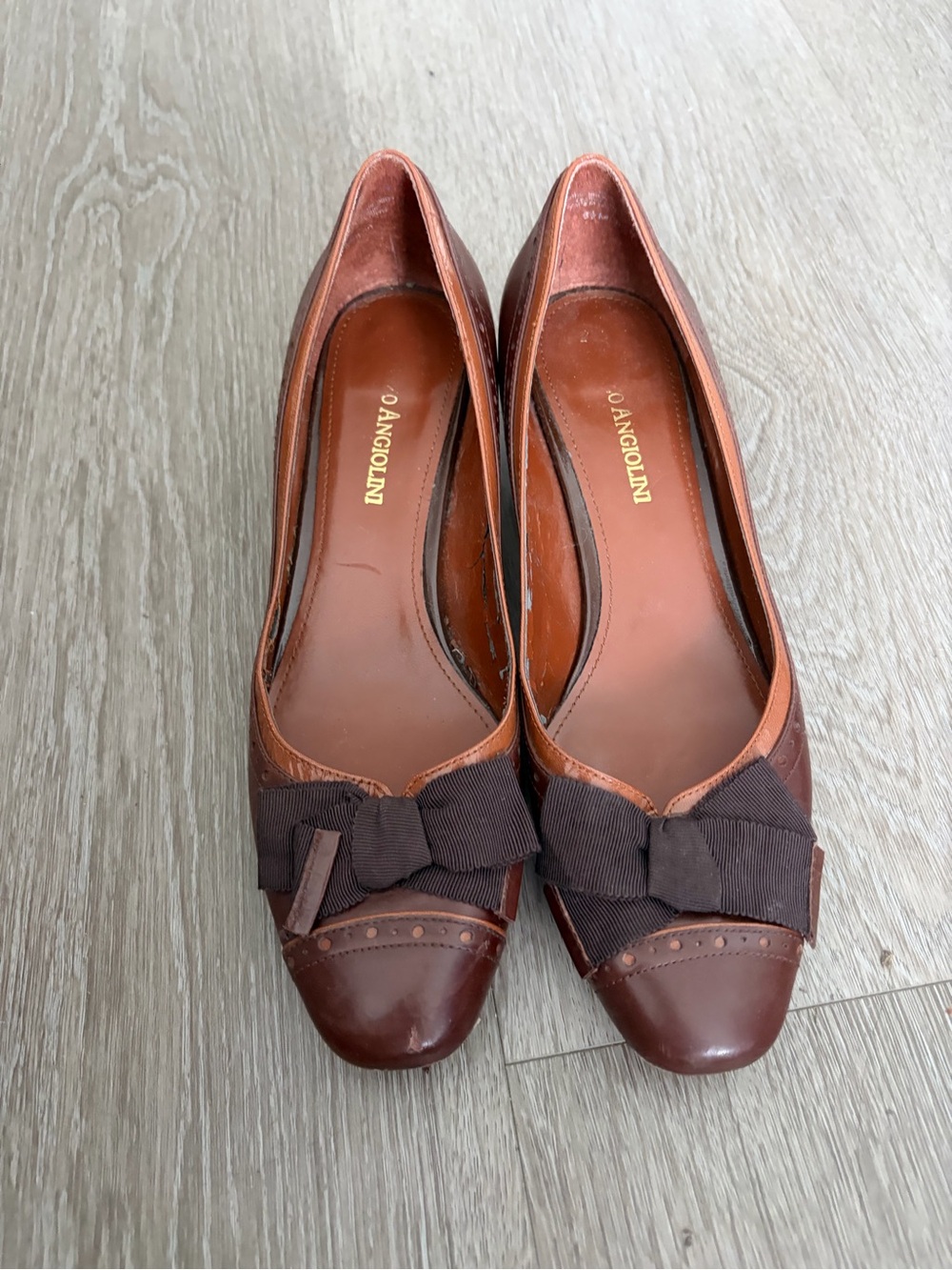 Enzo Angiolini Brown Leather kitten Low Heel Pumps with Bow - Picture 2 of 6